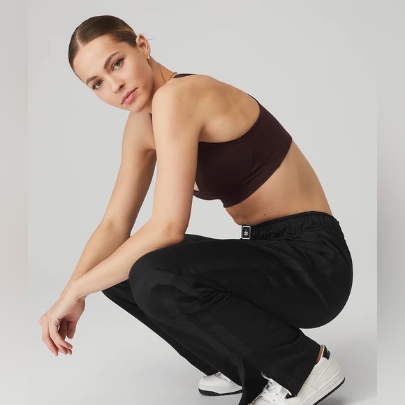 ALO YOGA Prize Winner Pants - Black - Picture 2 of 9